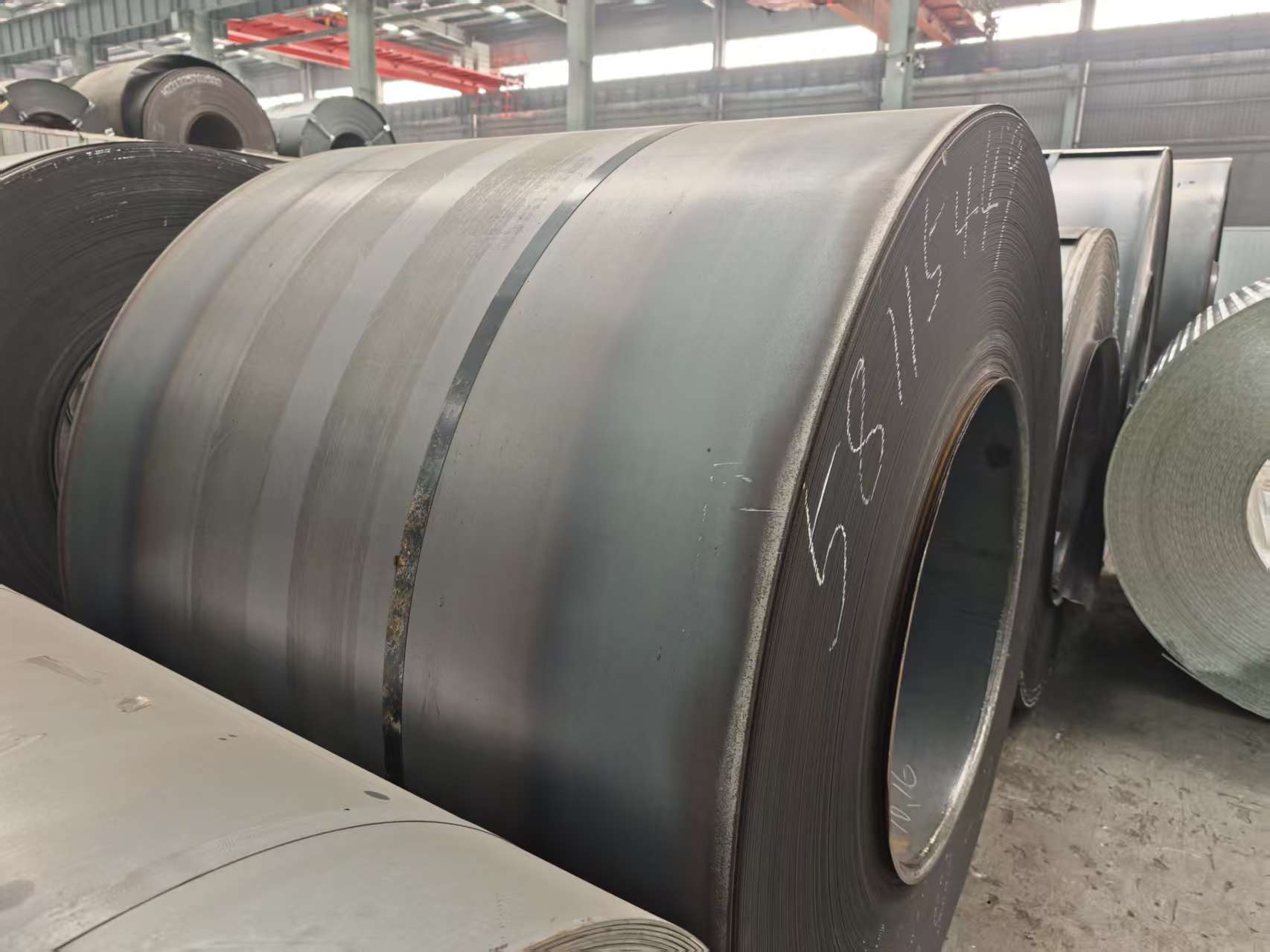 Hot-Rolled Steel Coils 