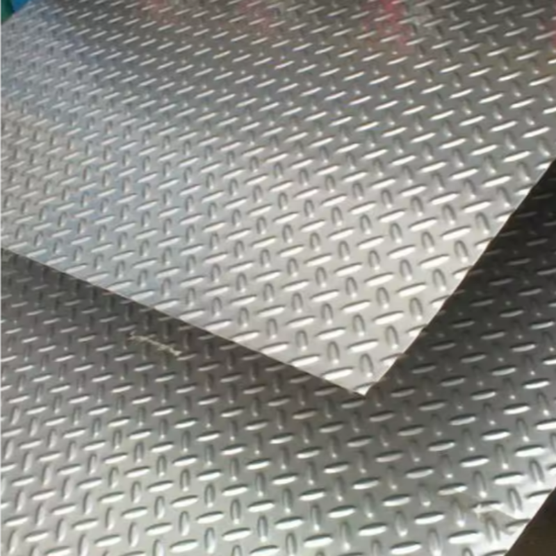 Patterned steel plate